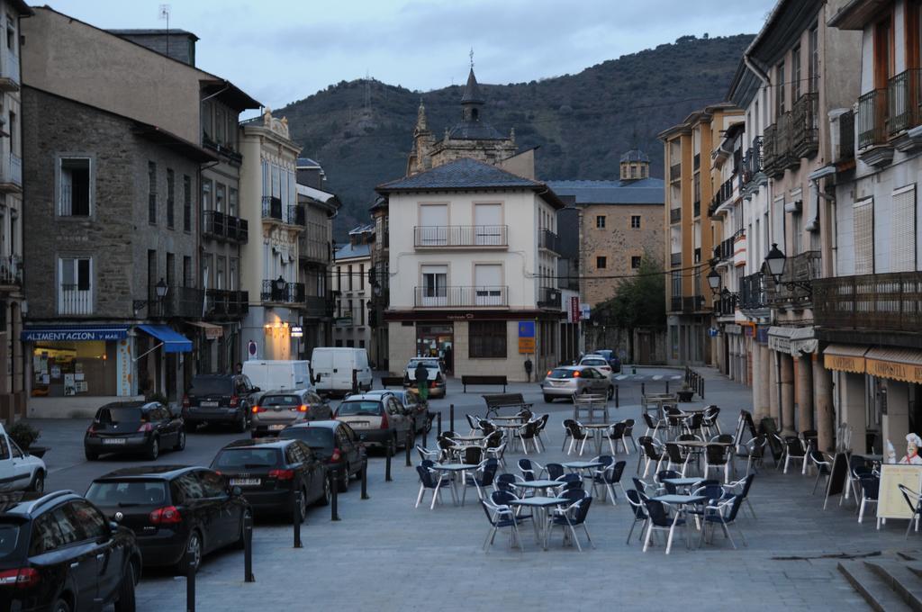 Venecia Bed&Breakfast Villafranca Del Bierzo Ngoại thất bức ảnh